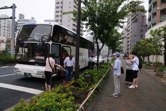 AM6:30 新宿駅西口から福島県いわき市に向けて出発